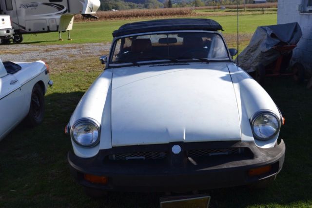 1973 MG MGB - photo 2