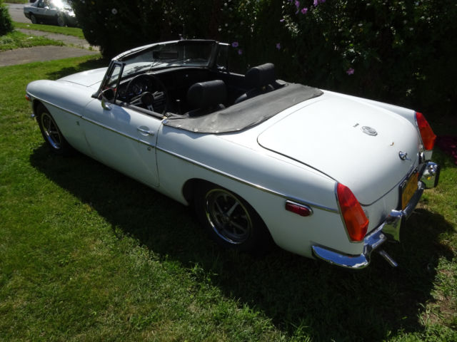 1973 MG MGB - photo 4