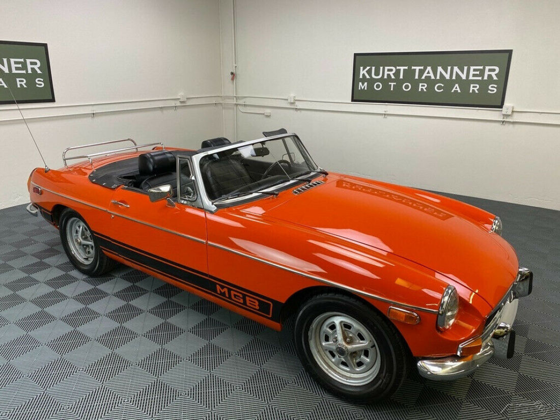 1973 MG MGB 1973 MGB. BLAZE ORANGE WITH BLACK TRIM. 72,860 MILES. - photo 7