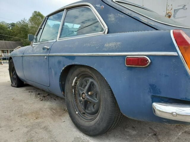 1973 MG MGB GT - photo 7
