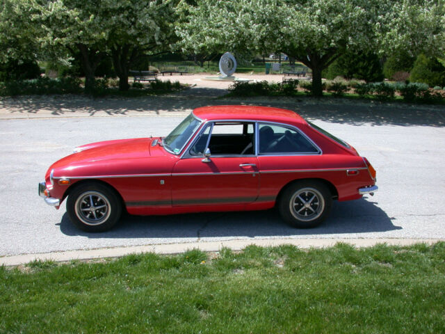 1973 MG MGB GT - photo 3