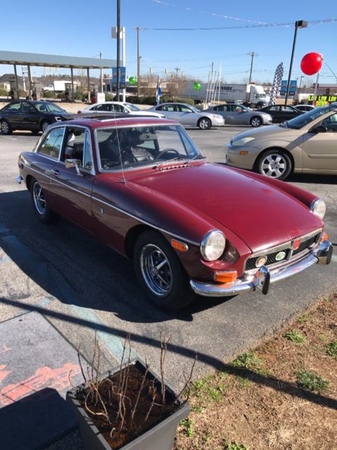 1973 MGB GT - Damask Red 1973 MG MGB GT