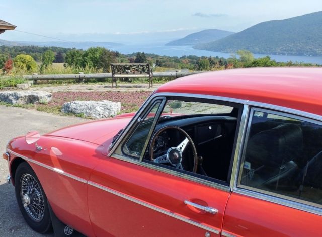 1973 MG MGB GT - photo 6