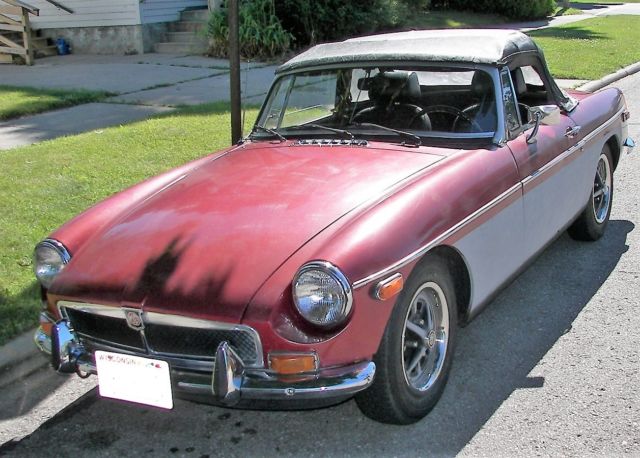 1973 MG MGB - photo 2