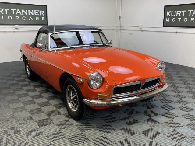 1973 MGB ROADSTER. BLAZE ORANGE. VERY NICELY RESTORED CAR SHOWING 97,520 MILES. 1973 MG MGB 1973 MGB. BLAZE ORANGE WITH BLACK TRIM.