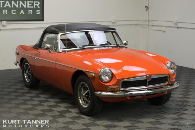 1973 MG MGB 1973 MGB. BLAZE ORANGE WITH BLACK TRIM. - photo 7