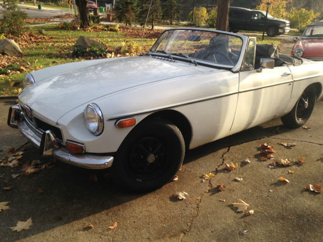 1973 MGB Roadster NO RESERVE! Chrome bumper, collectable 1973 MG MGB