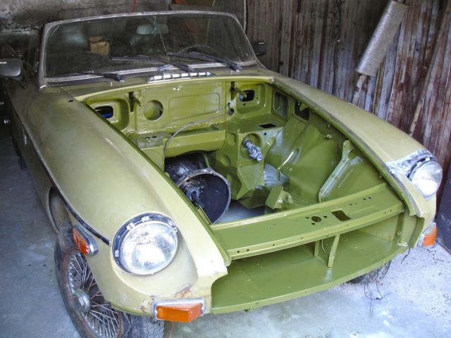 1973 MG MGB Roadster - photo 3