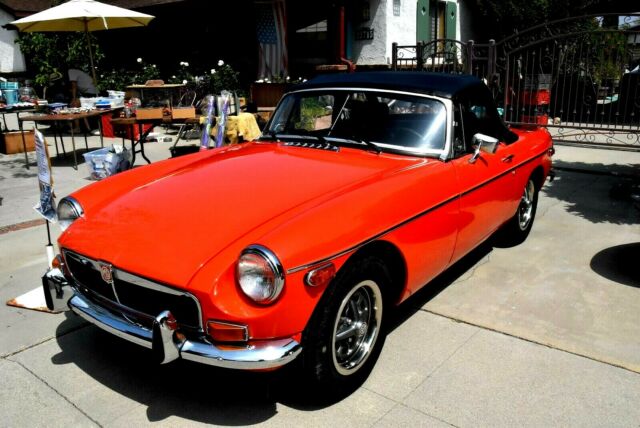 1973 MGB ROADSTER, RECENT RESTORATION, CALIFORNIA CAR, 2ND OWNER, EXCELLENT 1973 MG MGB ROADSTER, ORANGE, BLACK TOP & UPHLSTRY