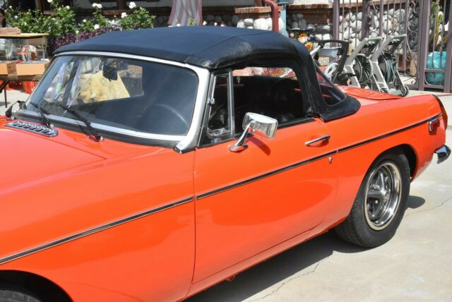 1973 MG MGB ROADSTER, ORANGE, BLACK TOP & UPHLSTRY - photo 5