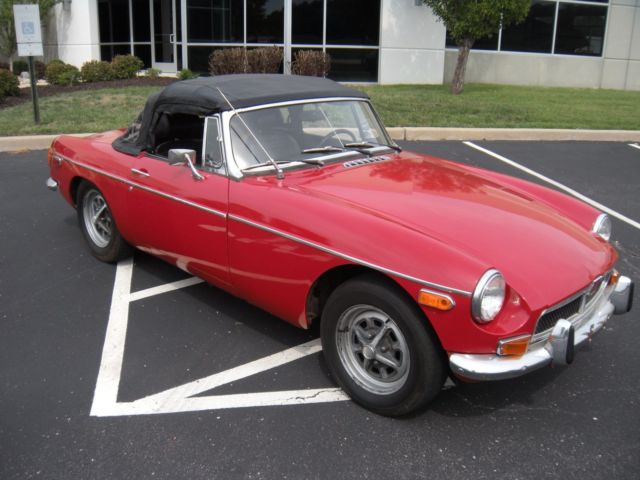 1973 MG B - photo 4