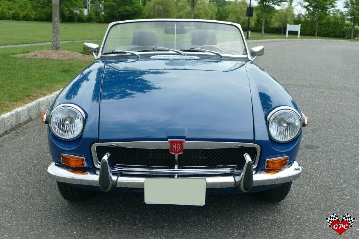 1973 MGB with 405 miles since restoration 1973 MG MGB