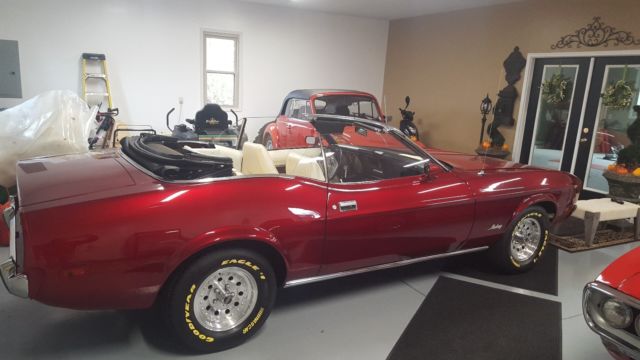 1973 Ford Mustang Convertible - photo 2