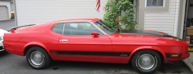 1973 Mustang Mach l 351 Cobra Jet - 4 Speed - Bright Red 1973 Ford Mustang MACH 1