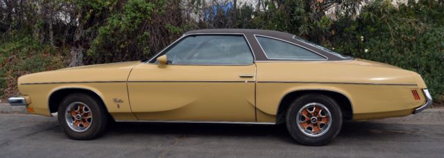1973 Oldsmobile Cutlass "S" 33,K original miles 2 door Sedan Fastback top great! 1973 Oldsmobile Cutlass