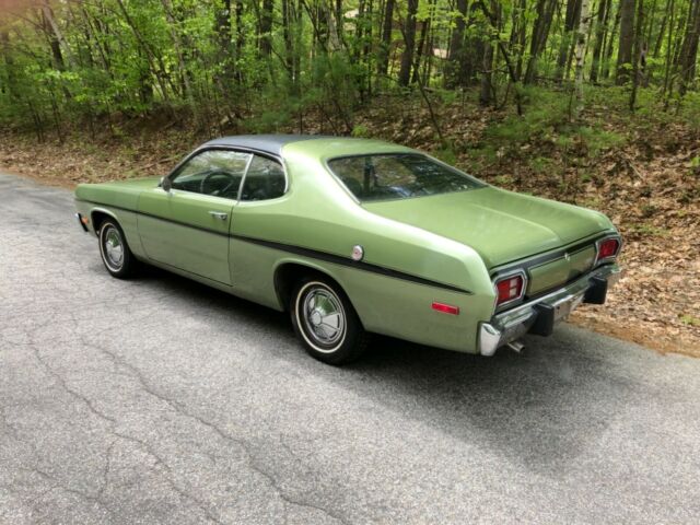 1973 Plymouth Duster - photo 2
