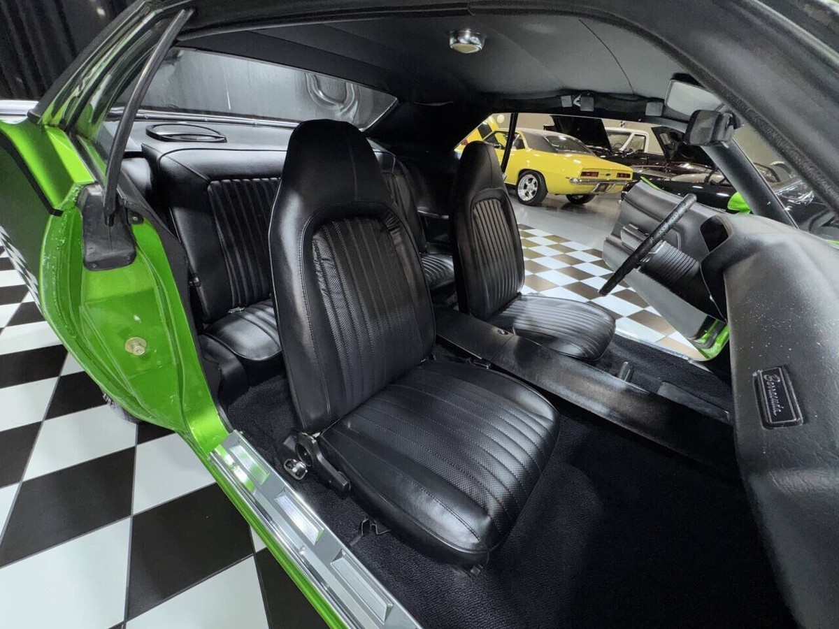 1973 Plymouth Barracuda HYPER GREEN 340cid RESTORED!! - photo 2