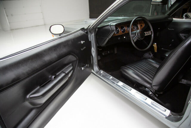 1973 Plymouth Cuda Silver #s Match, 340, 4 speed - photo 10