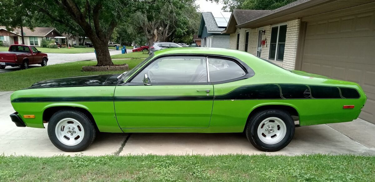 1973 Plymouth Duster - photo 2
