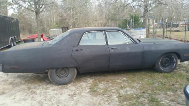 1973 Plymouth Fury 4 door - photo 3