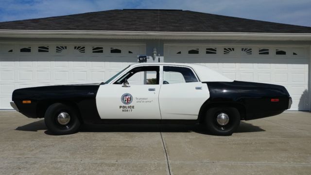 1973 Plymouth Satellite Police ADAM-12 LAPD 1973 Plymouth Satellite 4-Door