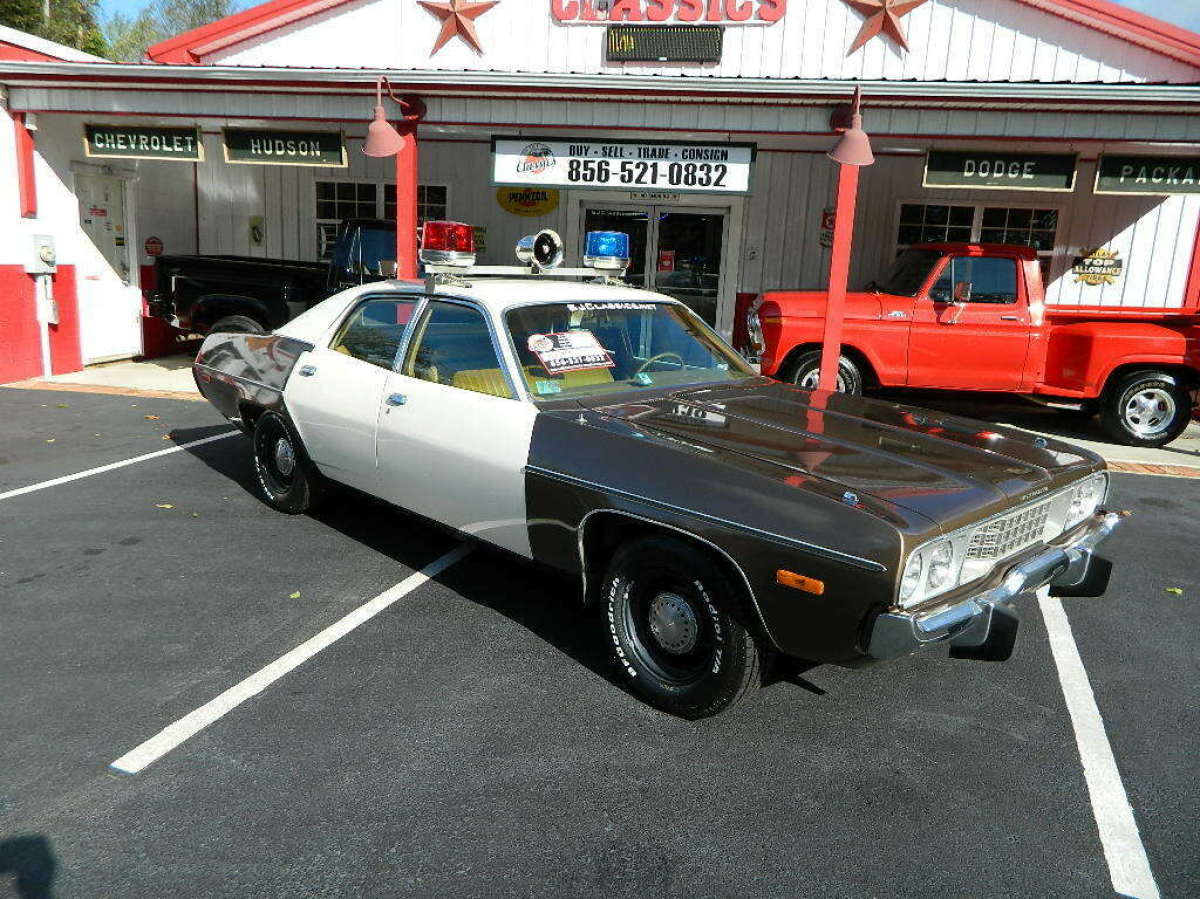 1973 Plymouth Satellite Police Car - photo 2