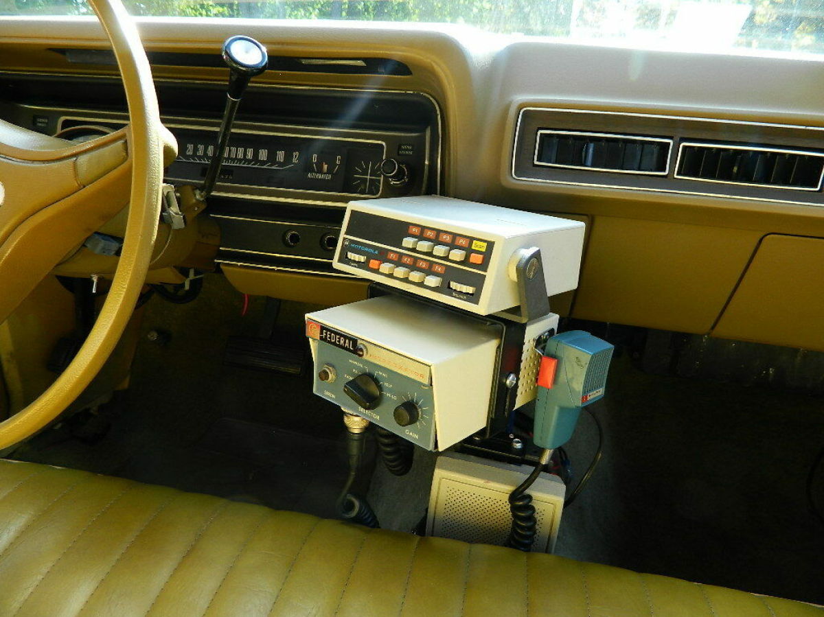 1973 Plymouth Satellite Police Car - photo 9