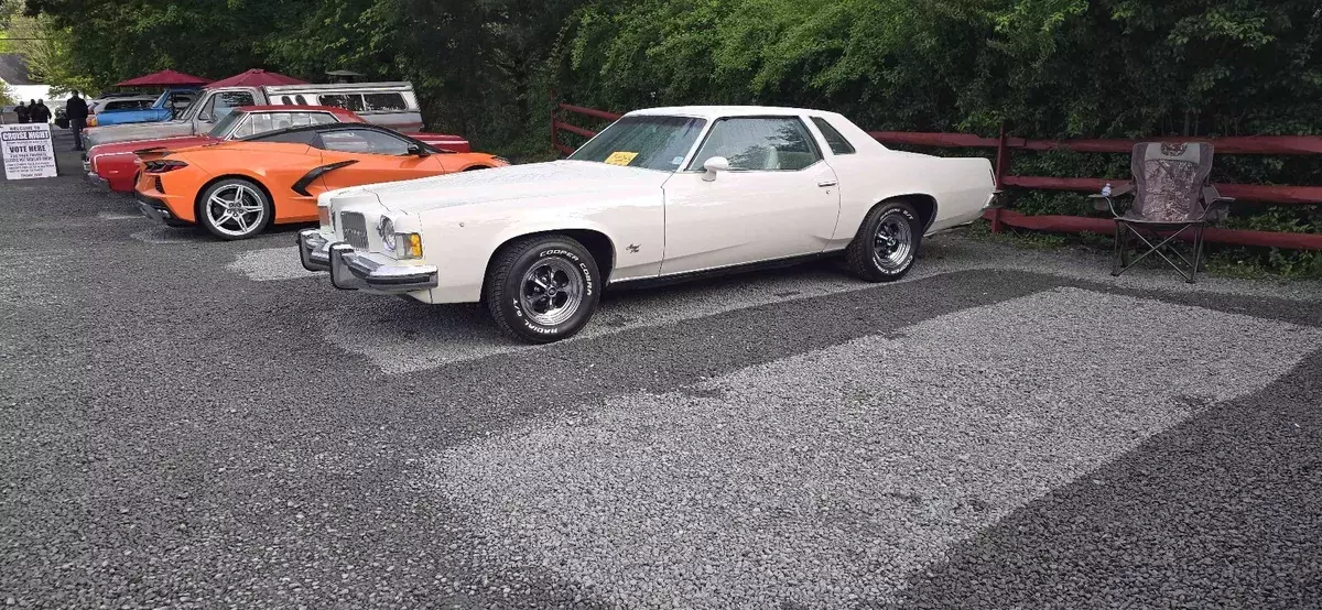 1973 Pontiac Grand Prix Sedan White Model J 1973 Pontiac Grand Prix Model J