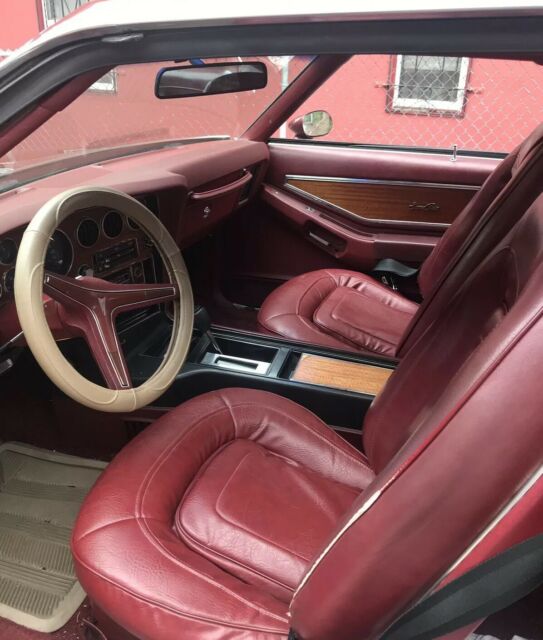 1973 Pontiac Grand Prix sj - photo 2