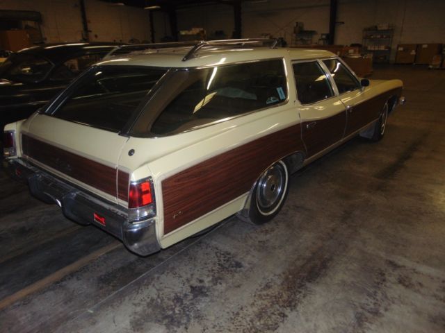 1973 Pontiac Grand Safari - photo 3
