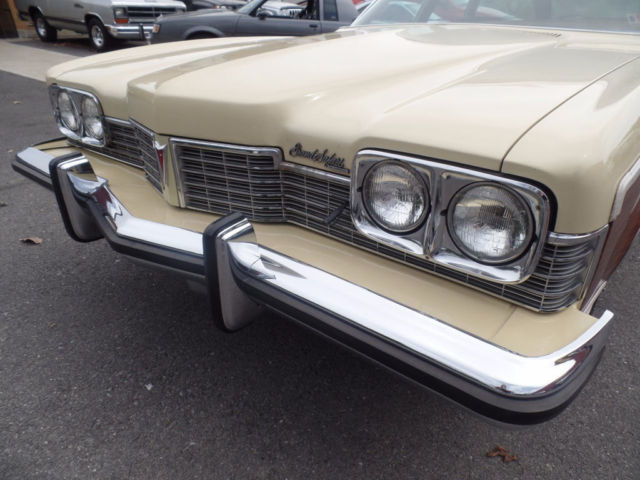 1973 Pontiac Grand Safari Station Wagon - photo 12