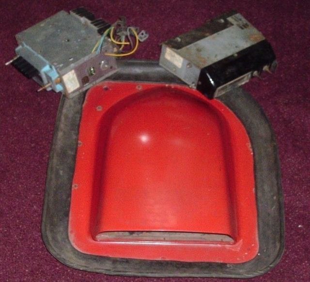 1973 Pontiac Trans Am RED WHITE ORANGE CARPET HURST 4 SPEED AIR CAR - photo 12