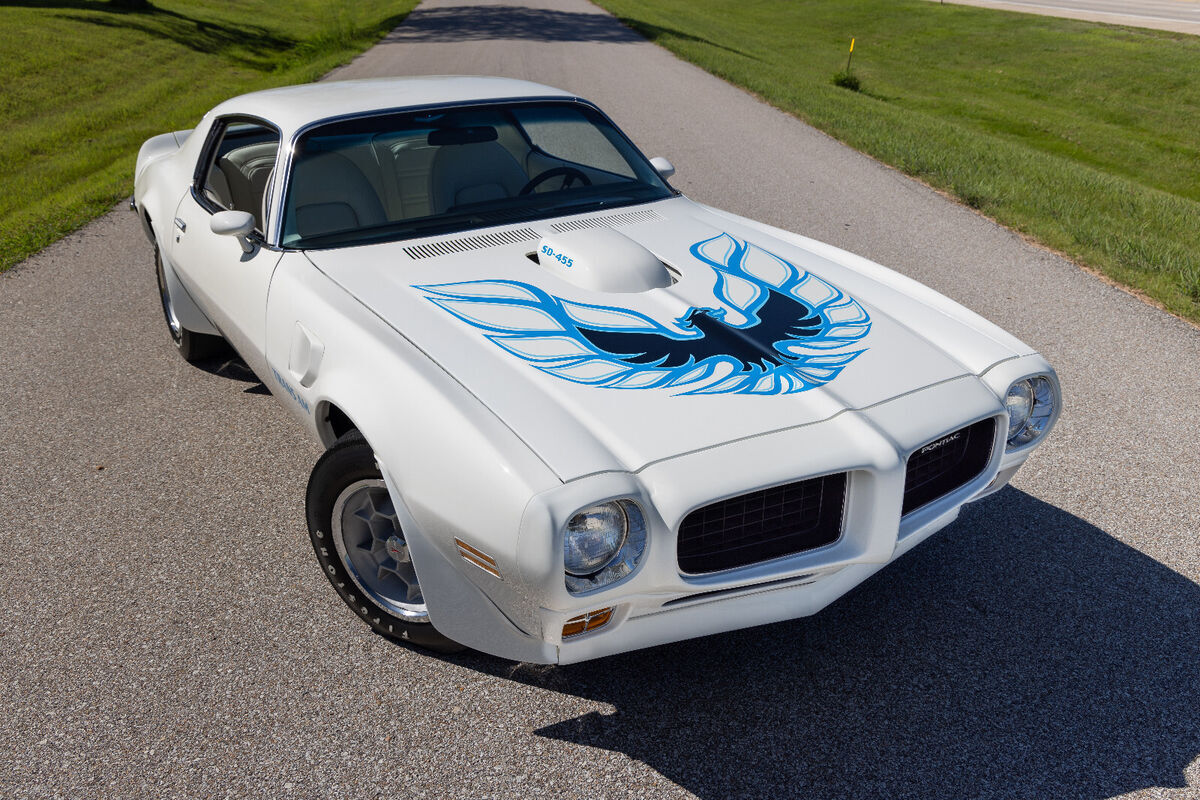 1973 Pontiac Trans Am SD-455, Auto, AC, PW, RWD, Cameo White - photo 2