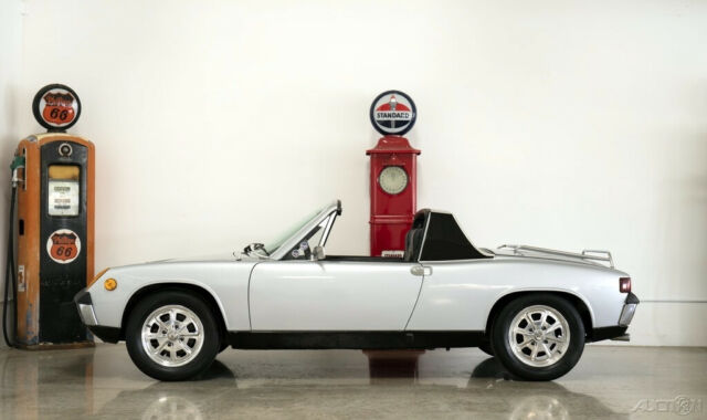1973 Porsche 914 Targa 2.0 liter - photo 2