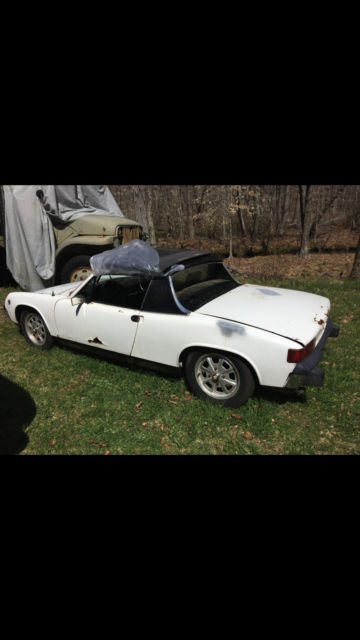 1973 Porsche 914 White with Black Interior 2.0 Ltr ** NEEDS RESTORATION ** 1973 Porsche 911 WHITE