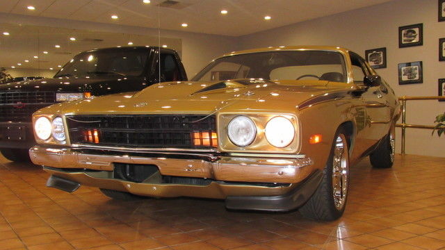 1973 Roadrunner 440 Big Block Buckets Console Honey Gold Nice Mopar Muscle Car. 1973 Plymouth Roadrunner Mopar