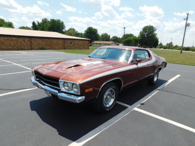 1973 Plymouth Road Runner 2 Door Coupe 340 - photo 2