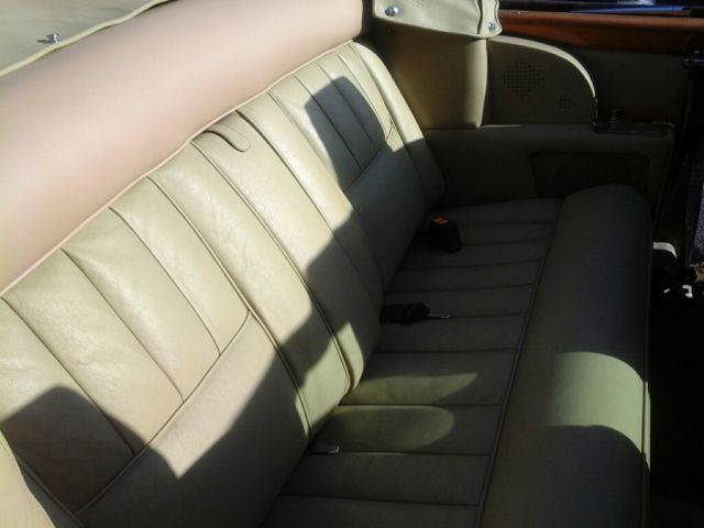1973 Rolls-Royce Corniche - photo 3