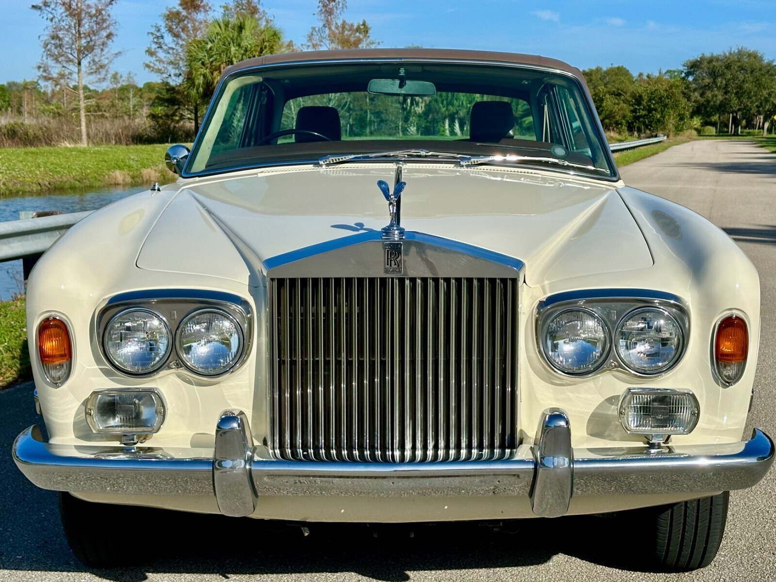 1973 Rolls-Royce Corniche - photo 11