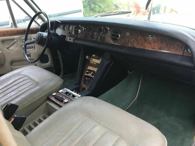 1974 Rolls-Royce Silver Shadow - photo 6