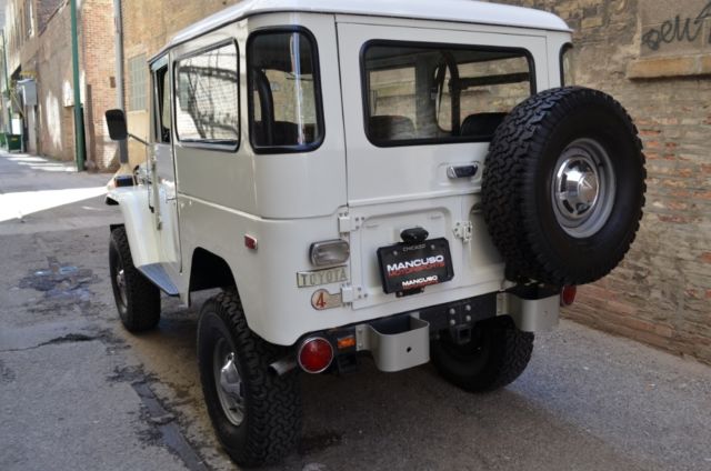 1973 Toyota FJ40 Landcruiser -- - photo 2