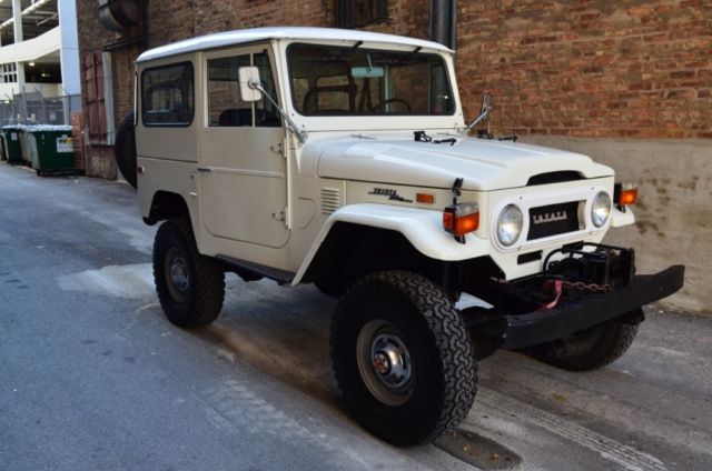 1973 Toyota FJ40 Landcruiser -- - photo 7