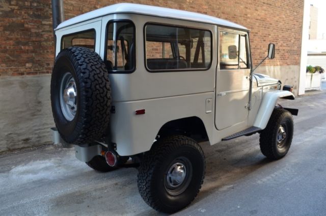 1973 Toyota FJ40 Landcruiser -- - photo 8