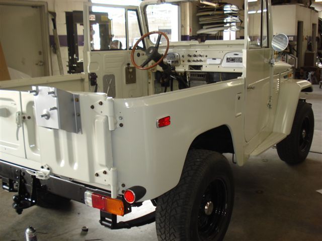 1973 Toyota Land Cruiser FJ40 - photo 3