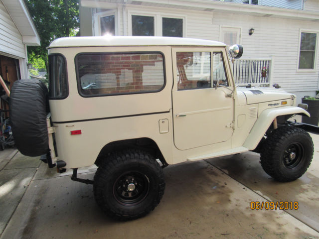 1973 Toyota Land Cruiser FJ40 - photo 7
