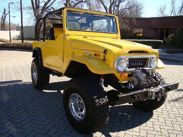 1973 Toyota Land Cruiser FJ 40 - photo 2