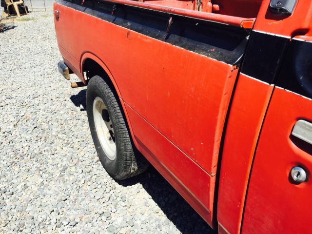 1973 Toyota hilux - photo 3