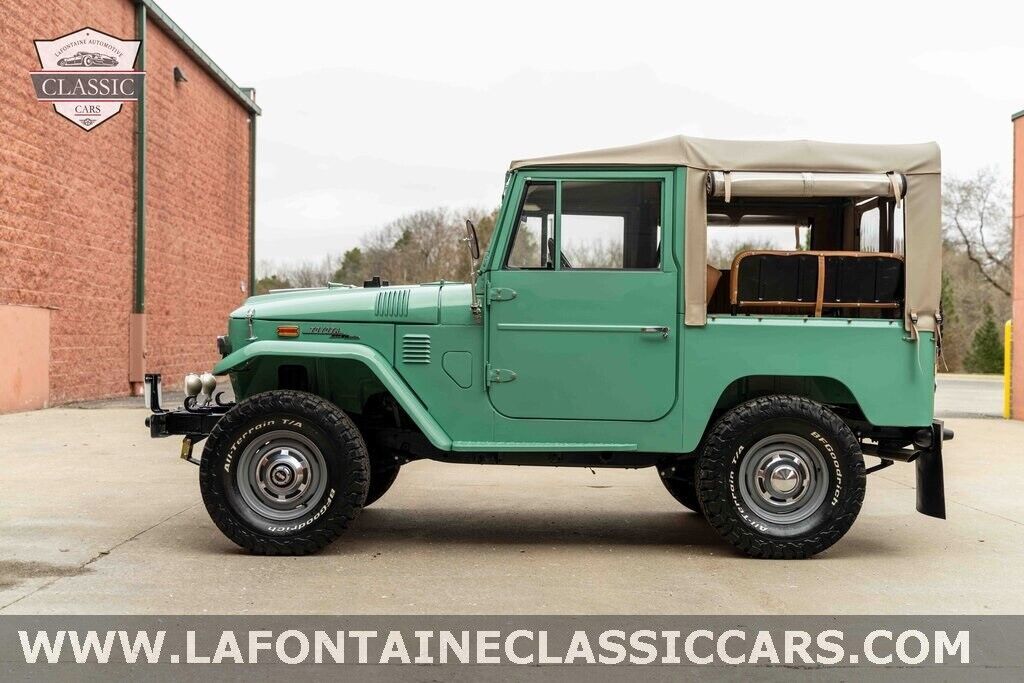 1973 Toyota Land Cruiser FJ 40 - photo 10