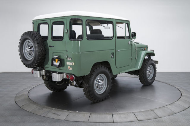 1973 Toyota Land Cruiser FJ40 - photo 2