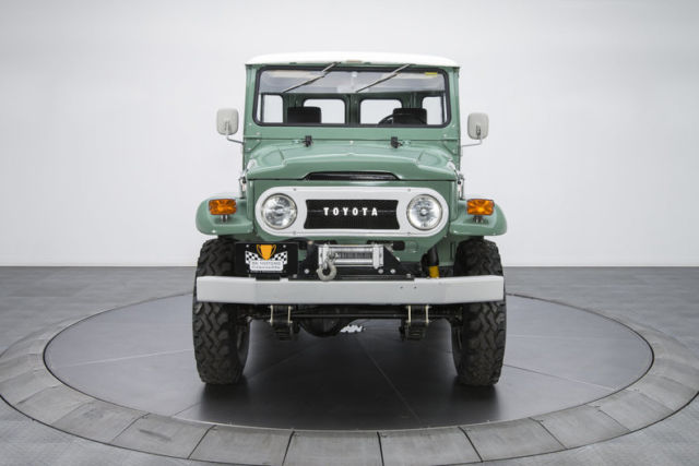 1973 Toyota Land Cruiser FJ40 - photo 8